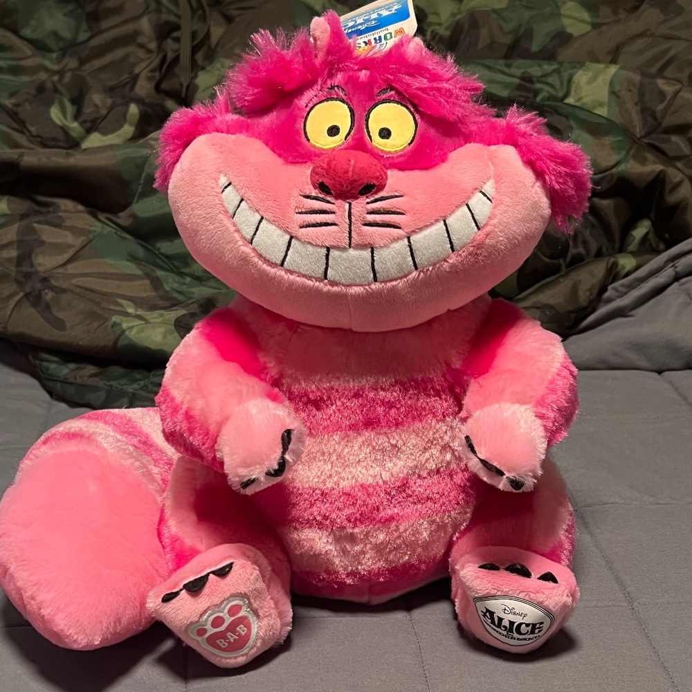 NWT Limited Edition Chesire Cat Build-a-Bear